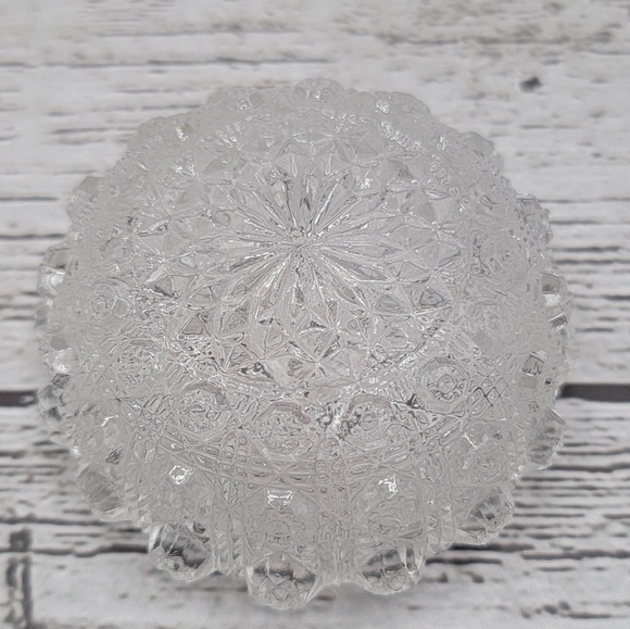 Vintage  Lacy Daisy Open Salt Cellars EAPG Pair - Picture 5 of 8